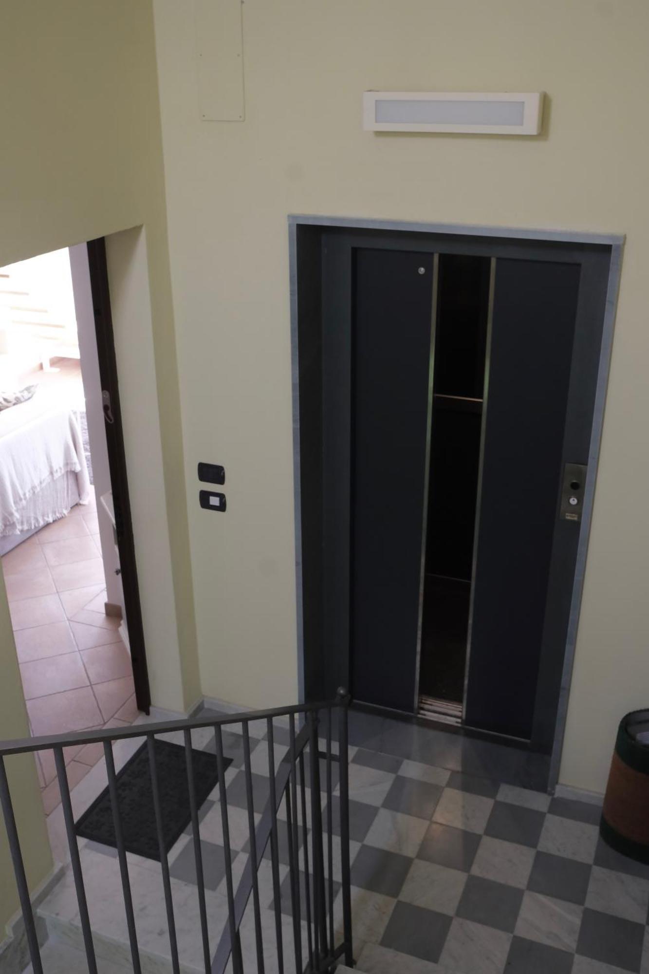 My Place Your Place Corniglia Luaran gambar